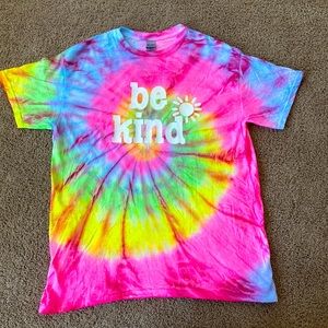 Be Kind T Shirt Size M